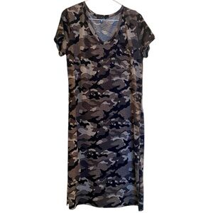 TART Intimates Camo V-Neck Nighty | Sleepwear | L | Stretchy Comfort